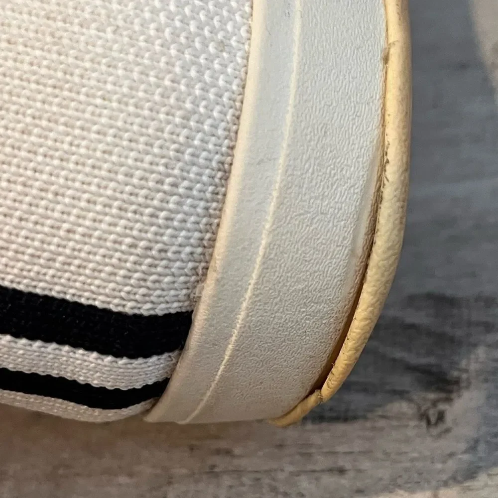 Rothy's Lace Up White Sneakers Sz 9 - Quiet Luxury Washable Knit - Repair Needed